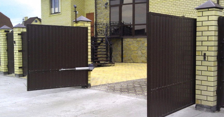 Управление автоматическими гаражными воротами